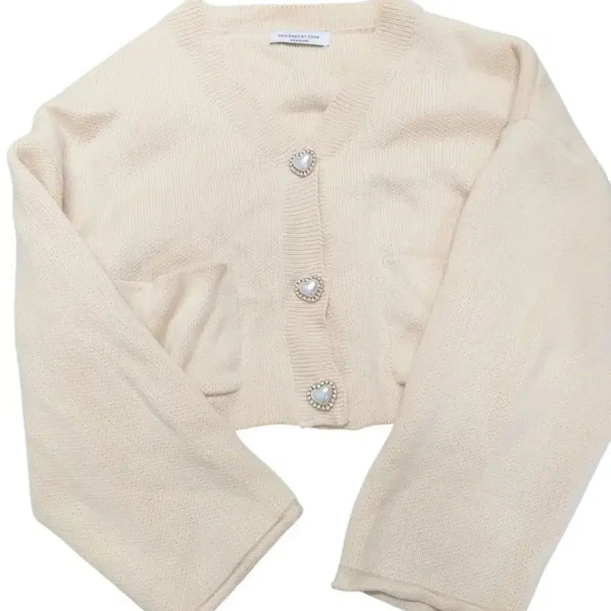 [BUNJANG] Ivory Heart Button Cropped Cardigan / 하트 버튼 가디건
