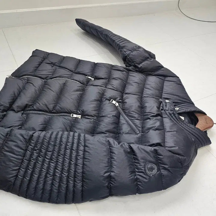 [BUNJANG] Moncler Amiot Black Badge Lightweight Biker Padded Jacket / 몽클레어 블랙와팬 경량패딩4 국내105 아미오라인 바이커패딩