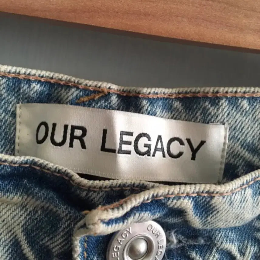 [BUNJANG] Our Legacy 70s Bleach Crease Denim Jeans / 아워레가시 70s 블리치 크리즈 데님 31사이즈