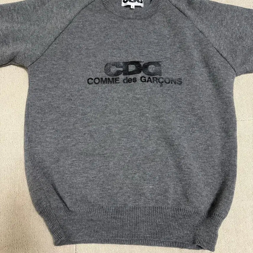 [BUNJANG] Comme des Garcons Round Neck School Pullover Knit / 꼼데가르송 라운드넥 스쿨 풀오버 니트