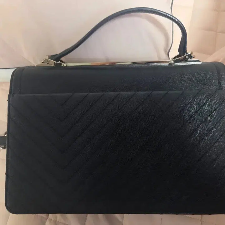[BUNJANG] Louis Quatorze Satchel Bag / 루이까또즈 샤첼백