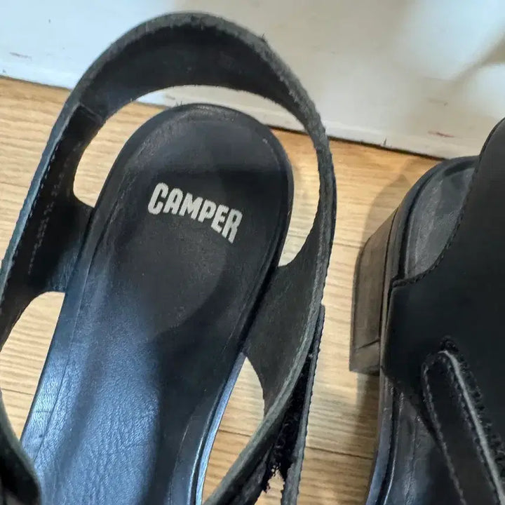[SOLD OUT] camper 캠퍼 샌들