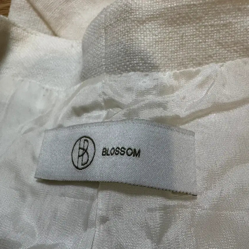 [BUNJANG] Blossom Linen Jumpsuit XS White / 새상품 blossom 블로썸 린넨 점프수트