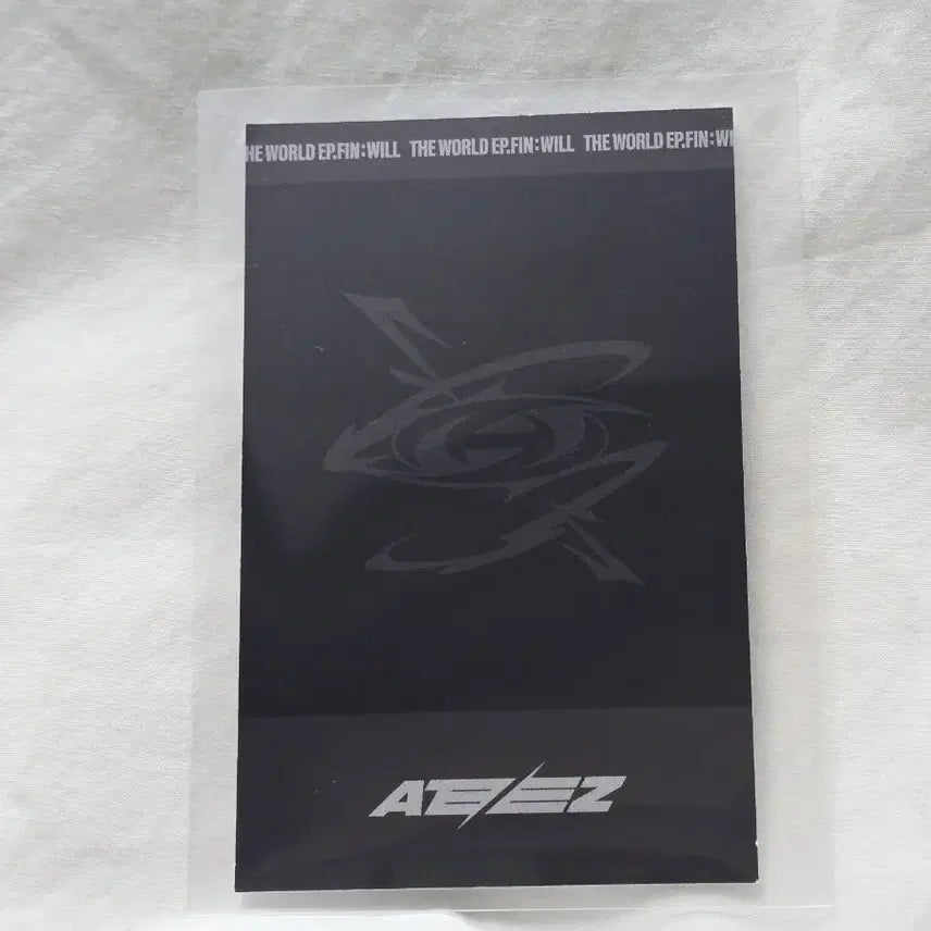 [BUNJANG] ATEEZ Yunho Polaroid Photocard / 에이티즈 윤호 포카 미친폼 미니 폴라로이드 버전