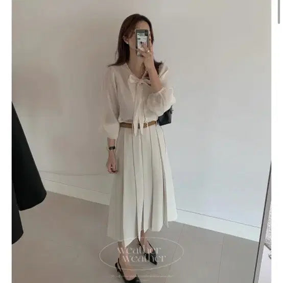 [BUNJANG] Weatherweather Freelove Corner Tie Blouse / [새상품] 웨더웨더 freelove 프리러브 코너 타이 블라우스