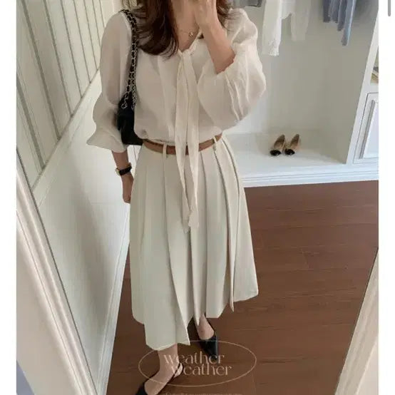 [BUNJANG] Weatherweather Freelove Corner Tie Blouse / [새상품] 웨더웨더 freelove 프리러브 코너 타이 블라우스