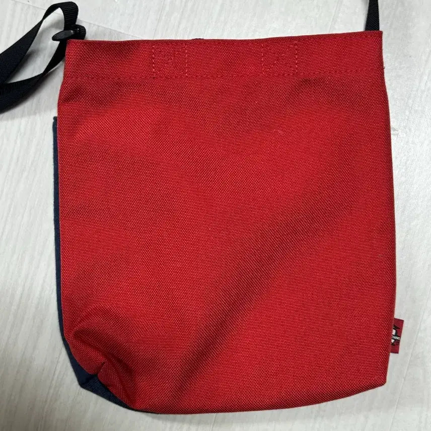 [BUNJANG] CHUMS Crossbody Bag / 첨스 CHUMS 크로스백
