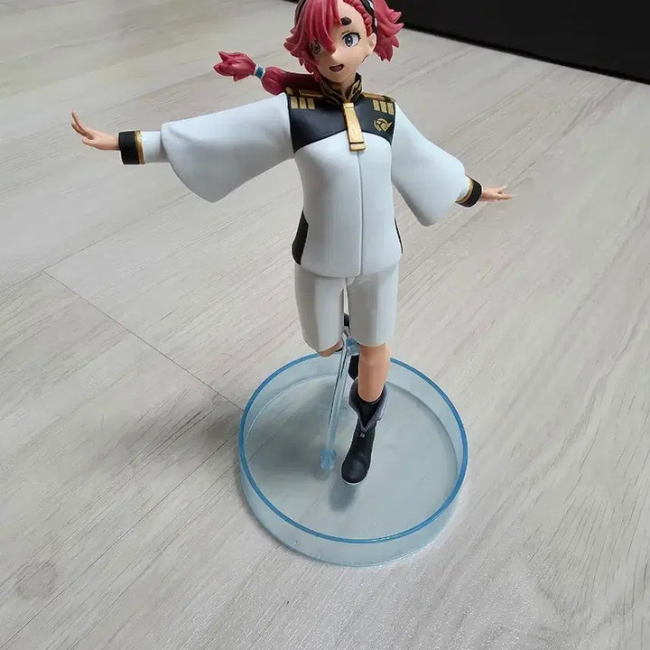 [SOLD OUT] 슬레타 머큐리 피규어