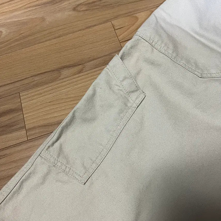 [SOLD OUT] (82) 유니클로U 베이커 팬츠