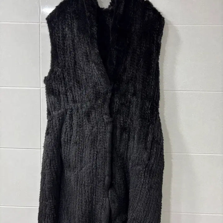[BUNJANG] Liting Mink Hooded Vest / 리팅밍크 베스트
