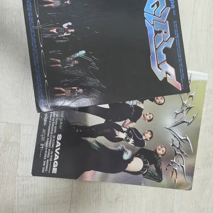 [SOLD OUT] 에스파 공식 응원봉 + 포토카드 + 앨범 일괄 판매