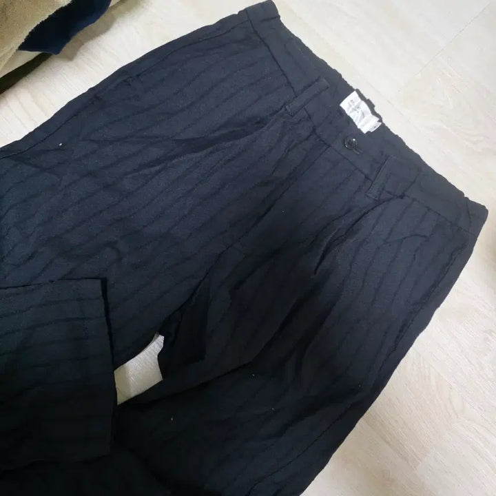 [BUNJANG] STILL BY HAND Minimalist Pants / 일본 미니멀리즘의 정수, 핏이 예술인 [STILL BY HAND] 팬츠