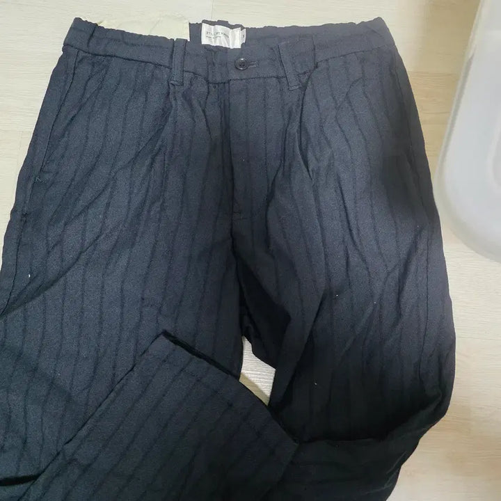 [BUNJANG] STILL BY HAND Minimalist Pants / 일본 미니멀리즘의 정수, 핏이 예술인 [STILL BY HAND] 팬츠