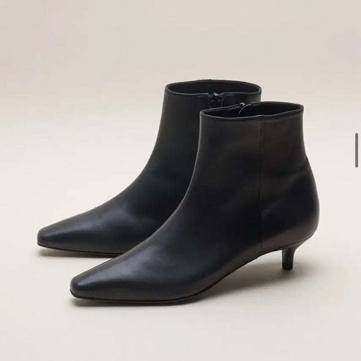 [BUNJANG] Karen White Ankle Boots 240 / 카렌화이트 앵클부츠 240