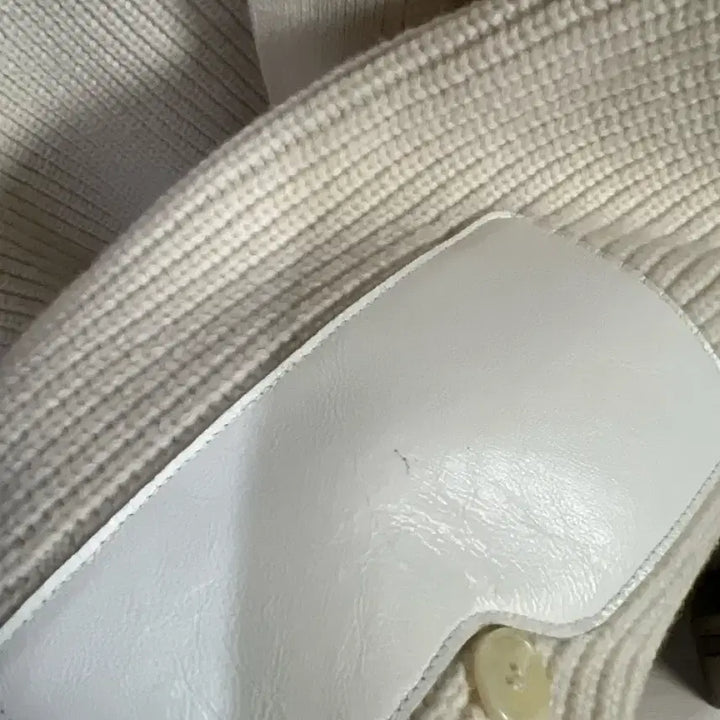 [BUNJANG] Years Ago Ivory Cardigan - Large / 이얼즈어고 가디건 아이보리(화이트) 라지사이즈