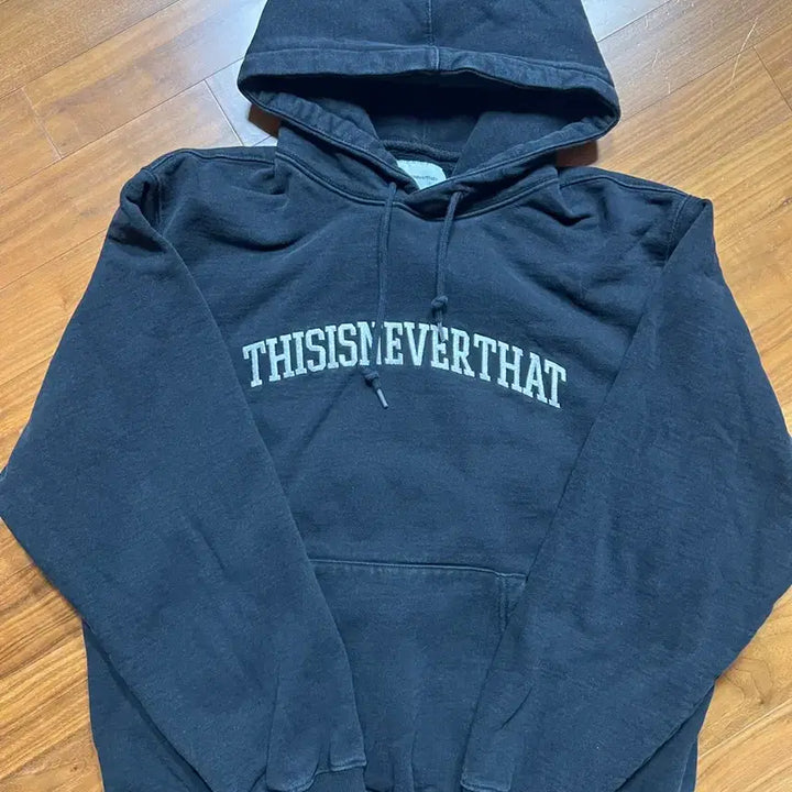 [BUNJANG] thisisneverthat Black Hoodie / 디스이즈네버댓 블랙 후드티