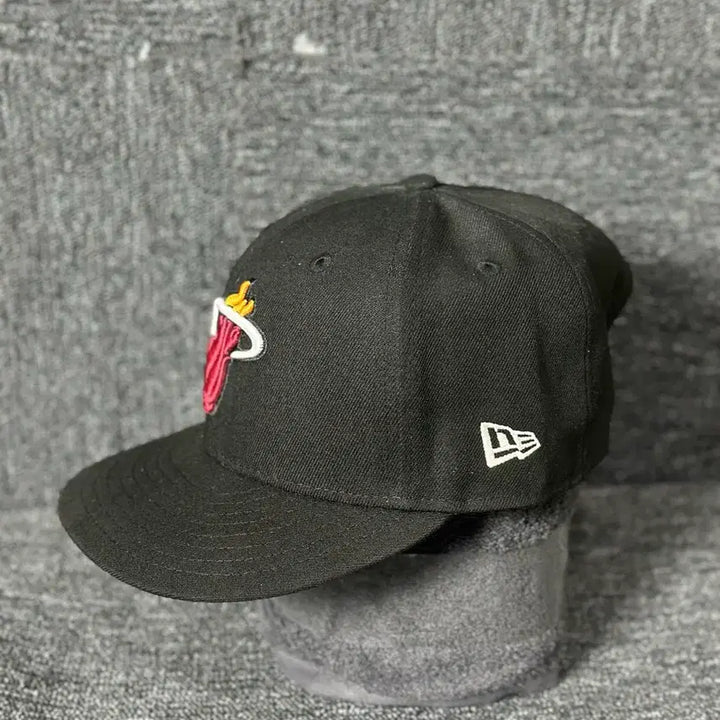 [BUNJANG] New Era Miami Heat Snapback Cap / 뉴에라 마이애미 히트 스냅백