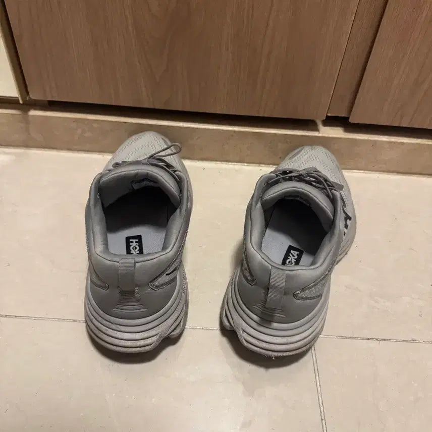 [BUNJANG] Hoka Bondi 8 Wide Sneakers / 호카 본디8 와이드