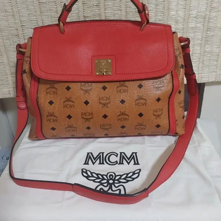 [BUNJANG] MCM Visetos Cognac Red Shoulder Bag Tote / 정품)MCM 비세토스 코냑 레드 숄더백 토트백