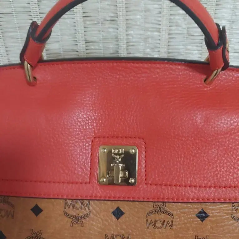 [BUNJANG] MCM Visetos Cognac Red Shoulder Bag Tote / 정품)MCM 비세토스 코냑 레드 숄더백 토트백