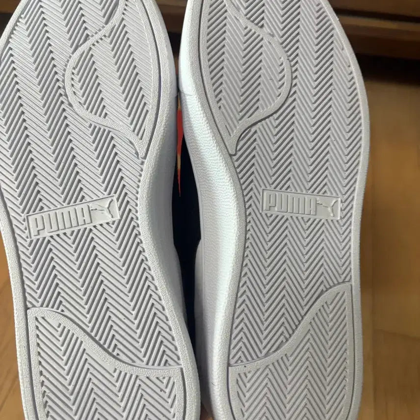 [BUNJANG] Puma Court Sneakers White Black / 푸마 코트화 화이트 블랙 새상