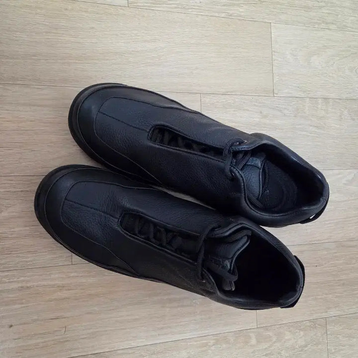 [BUNJANG] VATOZ Bronco 270 Sneakers / 바토즈 Bronco 270