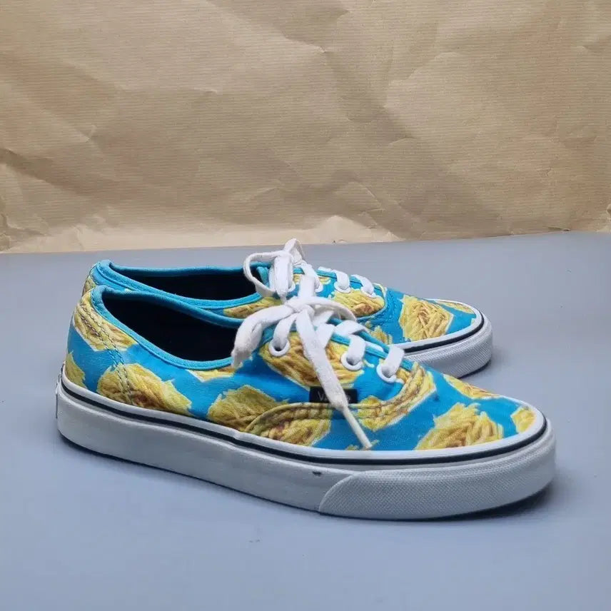 [BUNJANG] Vans Authentic French Fries Sneakers 220 / 반스 어센틱 프렌치프라이 스니커즈 220