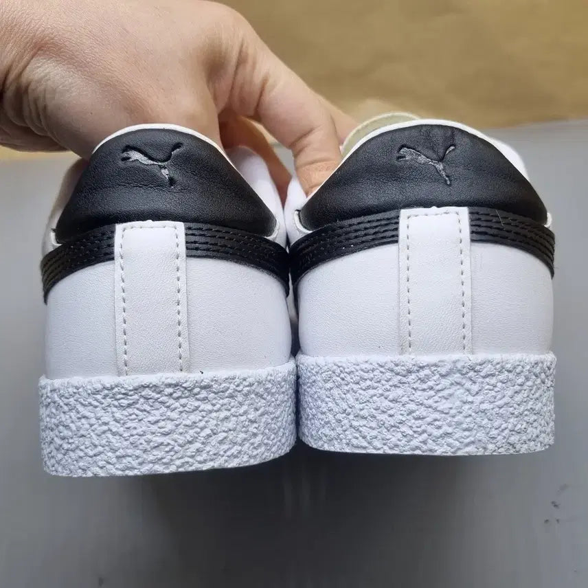 [BUNJANG] Puma Club Sneakers 245 / 푸마 클럽 운동화245