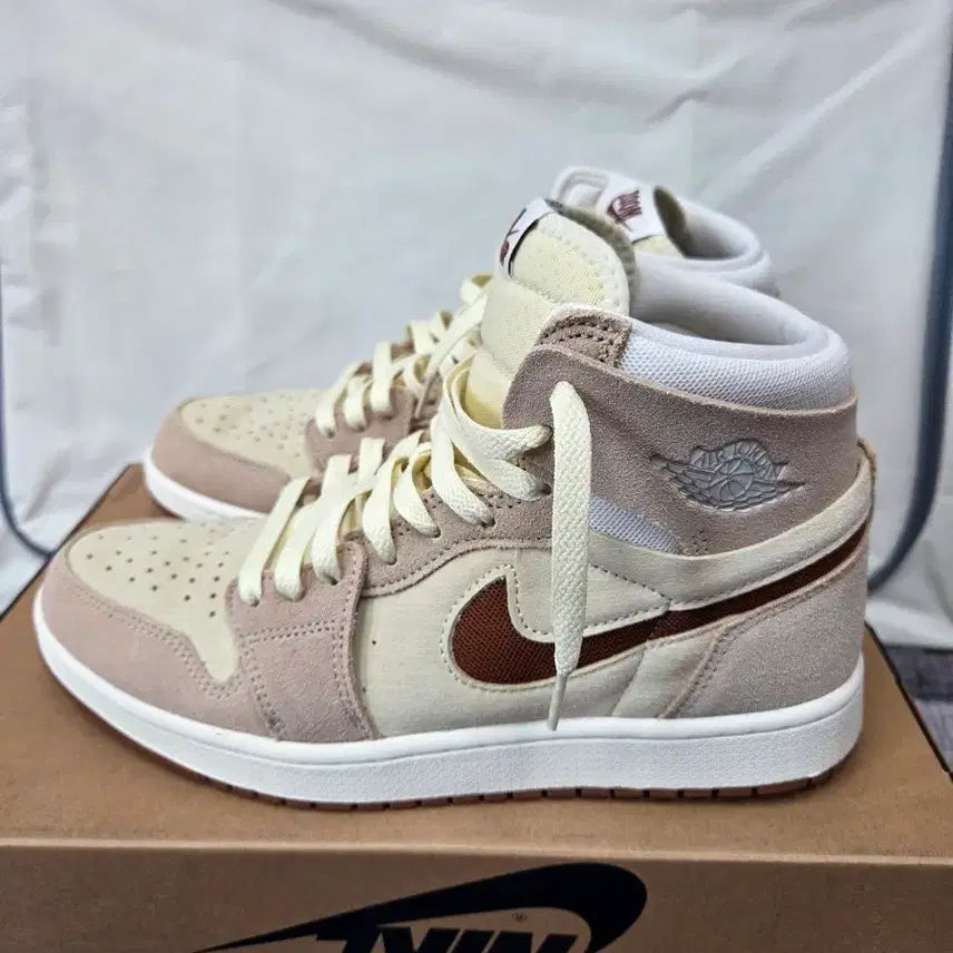 [BUNJANG] Nike Air Jordan 1 Mid Cream Brown Shoes / 나이키 에어 조던 1 미드 크림 브라운 270