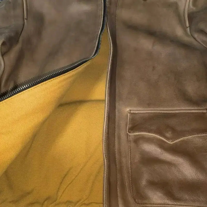 [BUNJANG] Vintage A-2 Real Cowhide Leather Jacket / 빈티지 A-2 리얼 카우하이드 레더 자켓