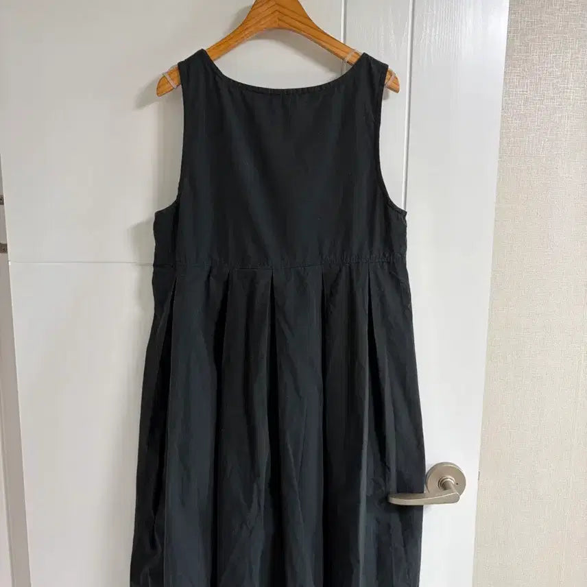 [BUNJANG] Vintage Black Sleeveless Long Flare Dress / (일본 수입 빈티지)블랙 나시 원피스 롱 플레어 기본 M