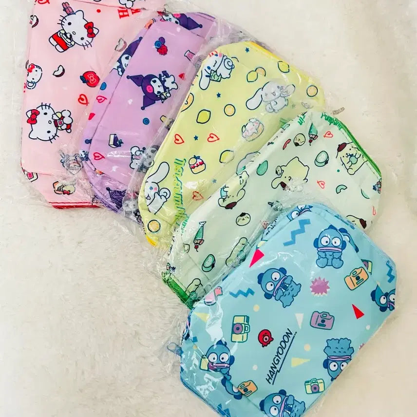 [BUNJANG] Sanrio Multi-Purpose Pouch (Hello Kitty/Kuromi/Cinnamoroll/Pompompurin/My Melody/Hangyodon) / 산리오 위생 다용도 파우치 (키티/쿠로미/시나/푸린/마멜/한교동)
