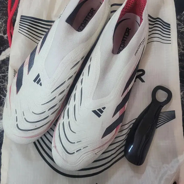 [SOLD OUT] 아디다스 프레데터 엘리트  골헌터 LL AG 280