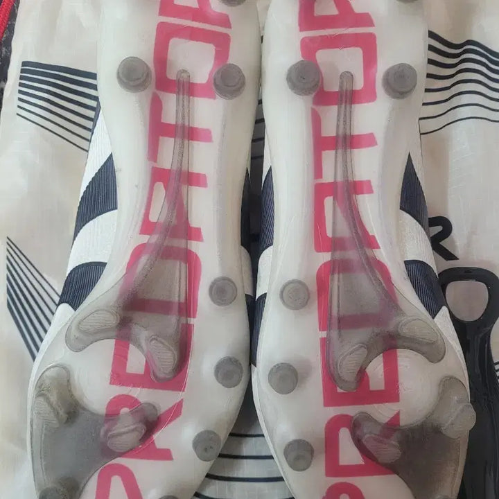 [SOLD OUT] 아디다스 프레데터 엘리트  골헌터 LL AG 280