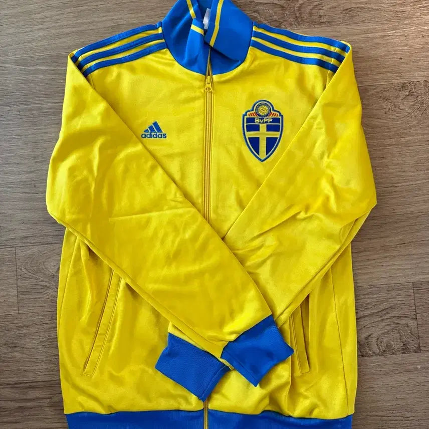 [BUNJANG] Adidas Sweden National Team Track Top / 스웨덴 아디다스 트랙탑