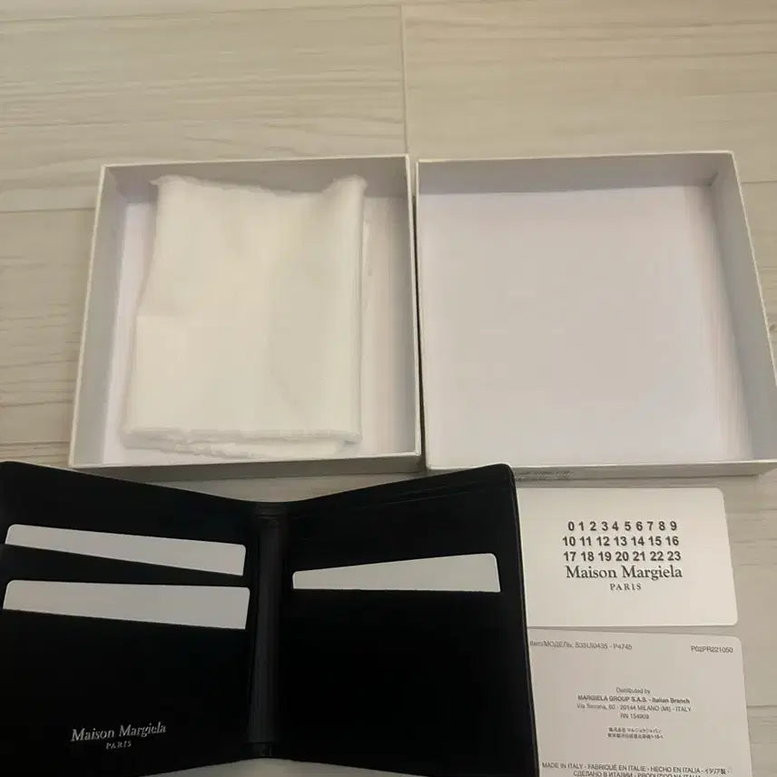 [BUNJANG] Maison Margiela Black Bi-fold Wallet Full Set / 메종 마르지엘라 블랙 반지갑 풀세트