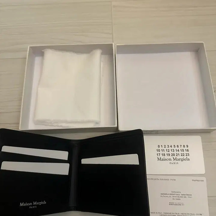 [BUNJANG] Maison Margiela Black Bi-fold Wallet Full Set / 메종 마르지엘라 블랙 반지갑 풀세트
