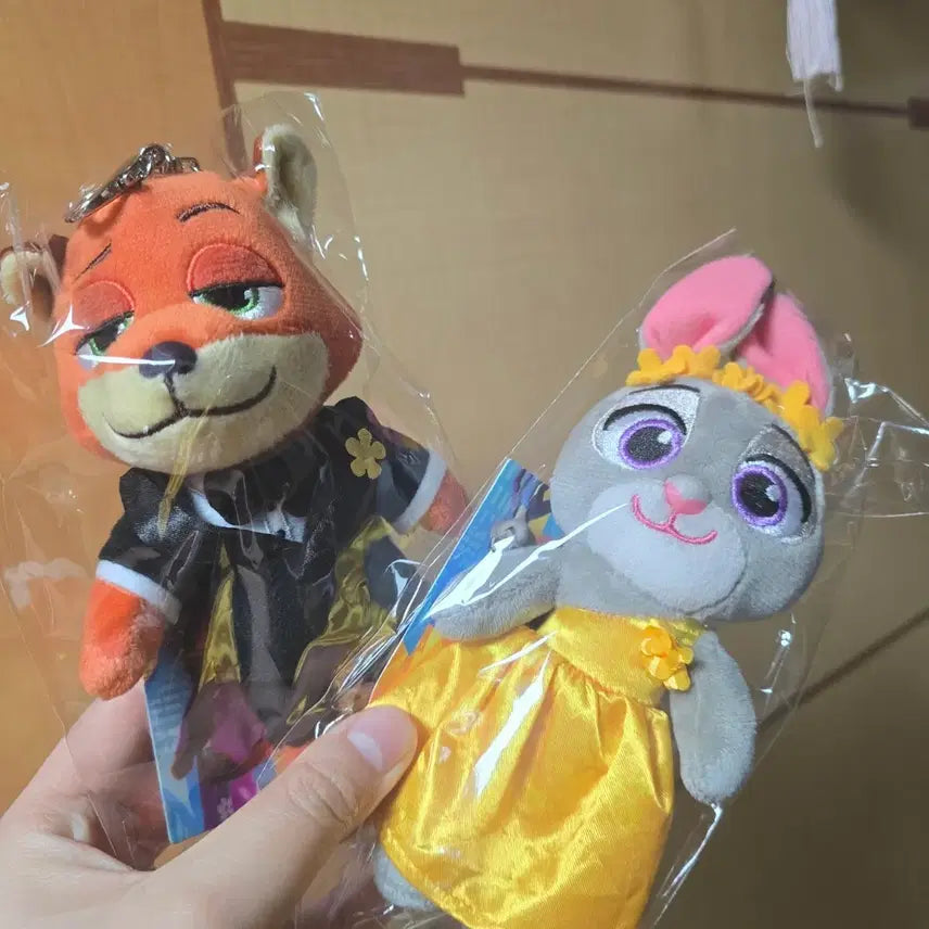[SOLD OUT] cgv 주토피아 닉 주디 인형 키링 세트