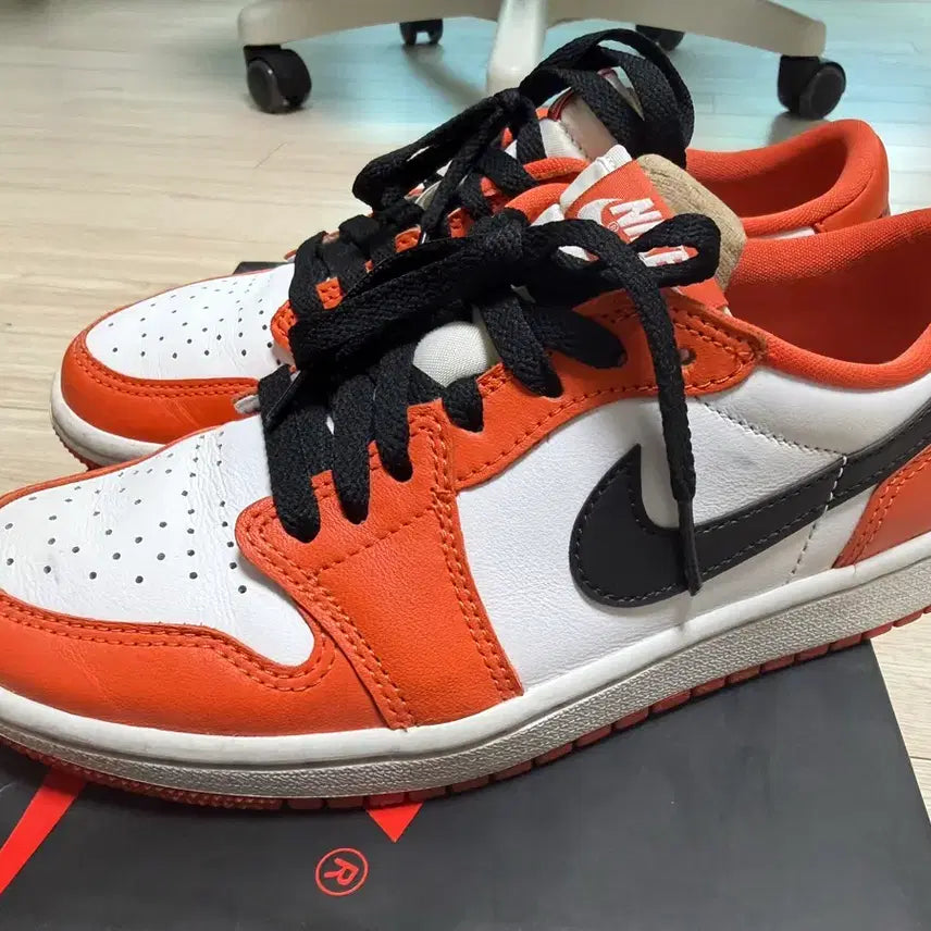 [BUNJANG] Nike Air Jordan 1 Low OG Orange / 나이키 에어 조던1 로우 OG 오렌지 (235)