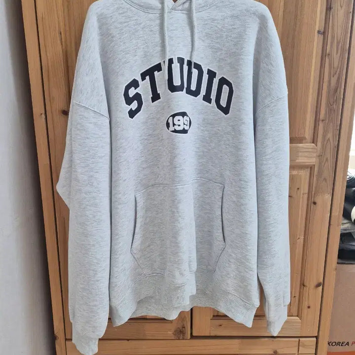 [BUNJANG] 1993 Studio Arch Logo Hoodie Light Grey L / 1993스튜디오 아치로고후드 [ 라이트그레이 / L사이즈 ]