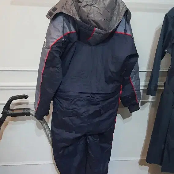 [BUNJANG] T.BUC Navy/Gray Jumpsuit / T.BUC 방한 작업복 점프수트 네이비/회색