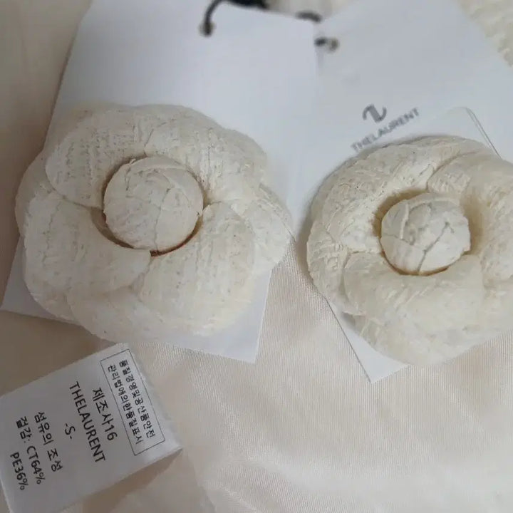 [SOLD OUT] 더로랑 까멜리아 트위드 자켓 s