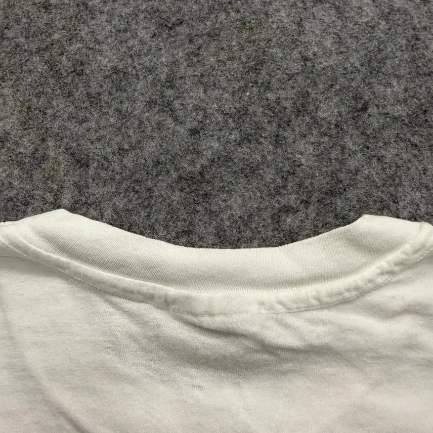 [BUNJANG] Hanes Warner Bros. Volleyball Vintage T-shirt / 90s Vintage Hanes Heavyweight Tshirt