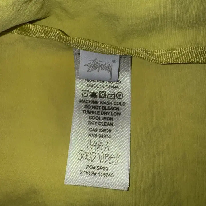 [BUNJANG] Stussy Wave Dye Beach Shell Jacket Lime XXL / 스투시 웨이브 다이 비치 쉘 자켓 라임 XXL (2XL) 사이즈 판매