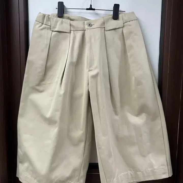 [BUNJANG] Sideservice Bermuda Shorts Pants Beige / 사이드서비스 버뮤다 쇼츠 팬츠 베이지 sideservice