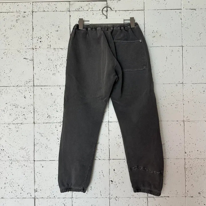 [BUNJANG] Oversized Distressed Jogger Pants / S 오버 쇼트 데미지드 조거팬츠