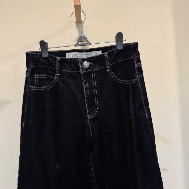 [BUNJANG] DEW E L Velvet Wide Denim Pants / 듀엘 벨벳 와이드 데님