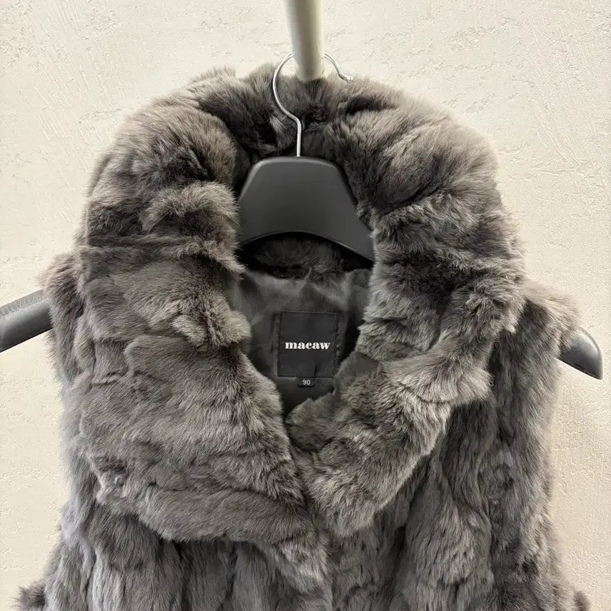 [BUNJANG] Macaw Rabbit Fur Vest / Macaw 여성 토끼털 조끼 90