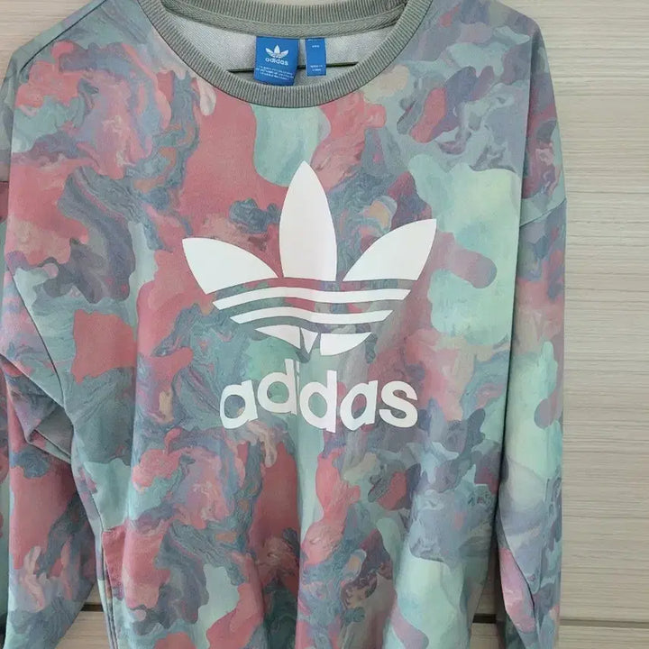 [BUNJANG] Adidas Sweatshirt / 아디다스 맨투맨