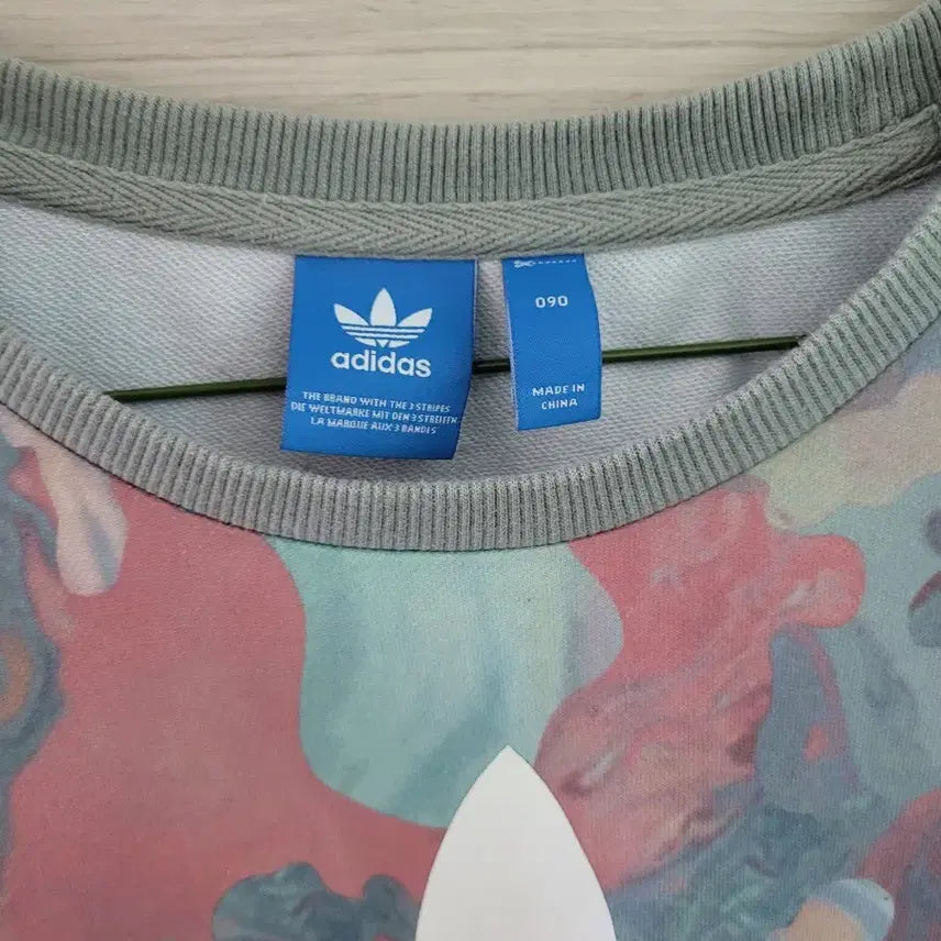 [BUNJANG] Adidas Sweatshirt / 아디다스 맨투맨